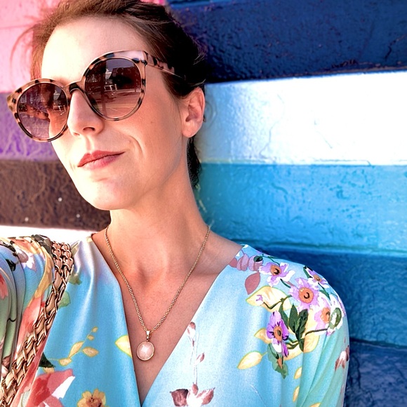 Meet your Posher, Glennyce - Picture 3 of 4